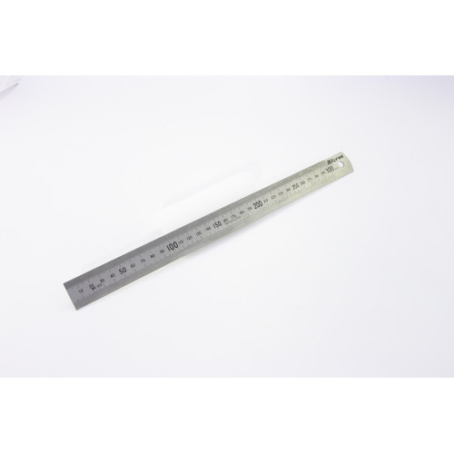 Линейка измерительная  300х25.4мм металлическая с поверкой МИК