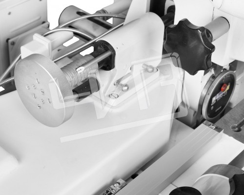 Микроскоп универсальный измерительный УИМ-23