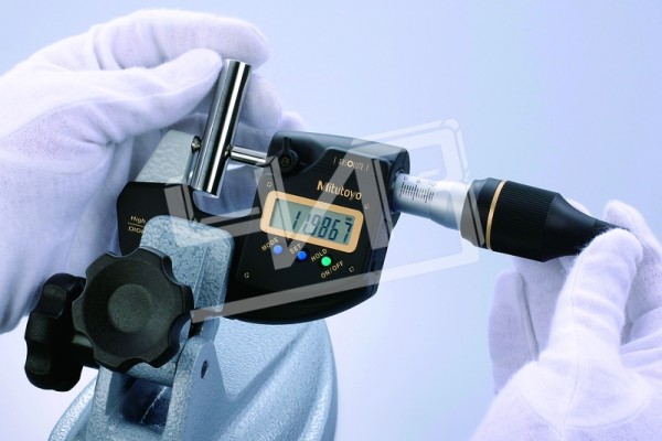 Микрометр МКЦ-   1" 0,000005" электронный (0-1") 3-кн. высокоточный 293-130 Mitutoyo