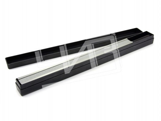 Линейка лекальная ЛЧ-320 кл.1 ЧИЗ